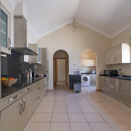 Limoeiro Semesterbostad